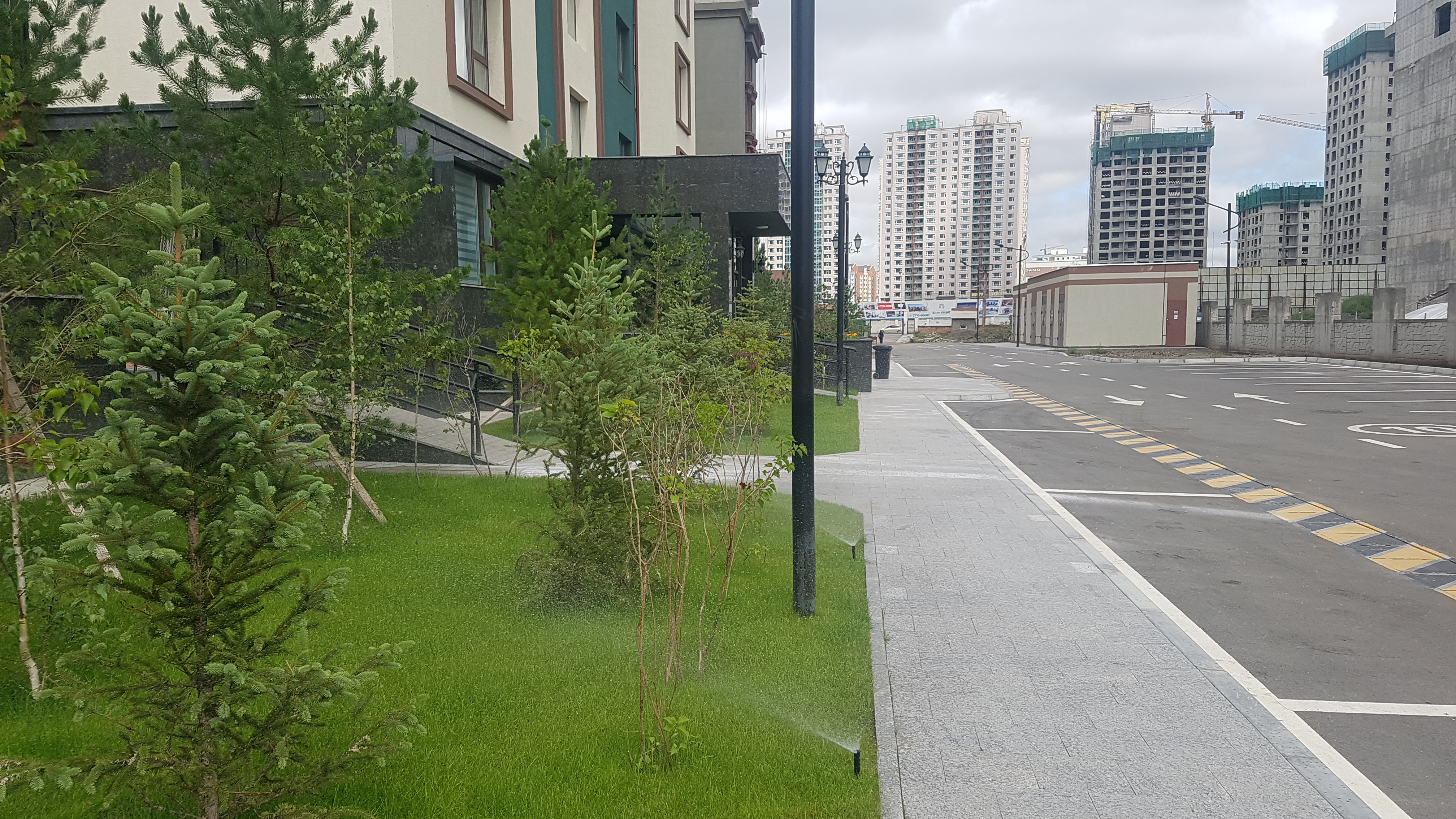 Эс Эс Гарден Хотхон усалгаа